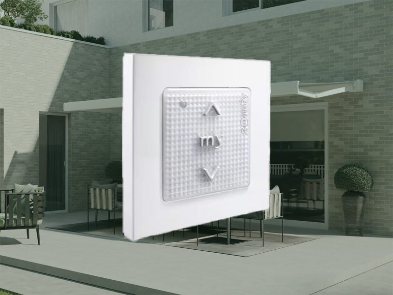 wall-mounted-switch